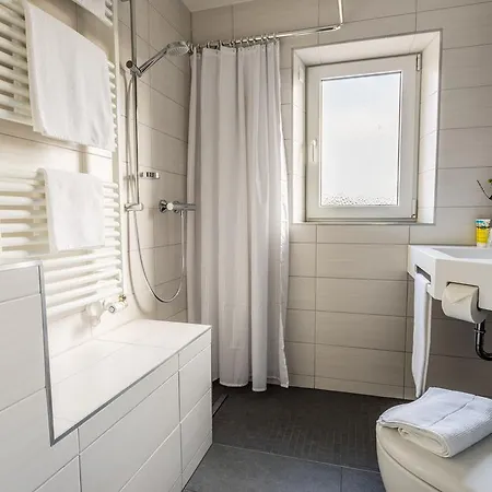 Apartmenthaus Koenigsallee Lejlighed *